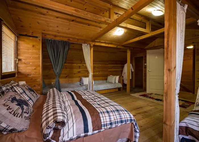 рибарник Forest мagic Деревянный коттедж