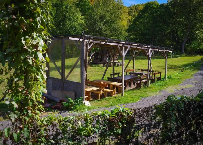 Деревянный коттедж рибарник Forest мagic