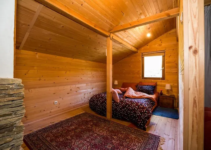 Деревянный коттедж рибарник Forest мagic Topolitsa