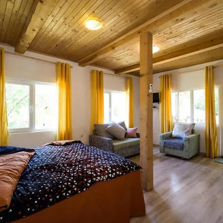 Gerendaház рибарник Forest мagic